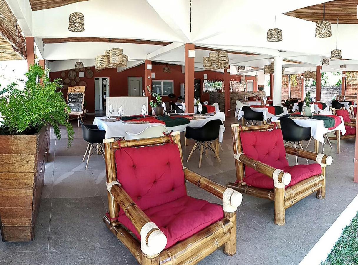 The Sanctuary Lodge Foulpointe Екстериор снимка