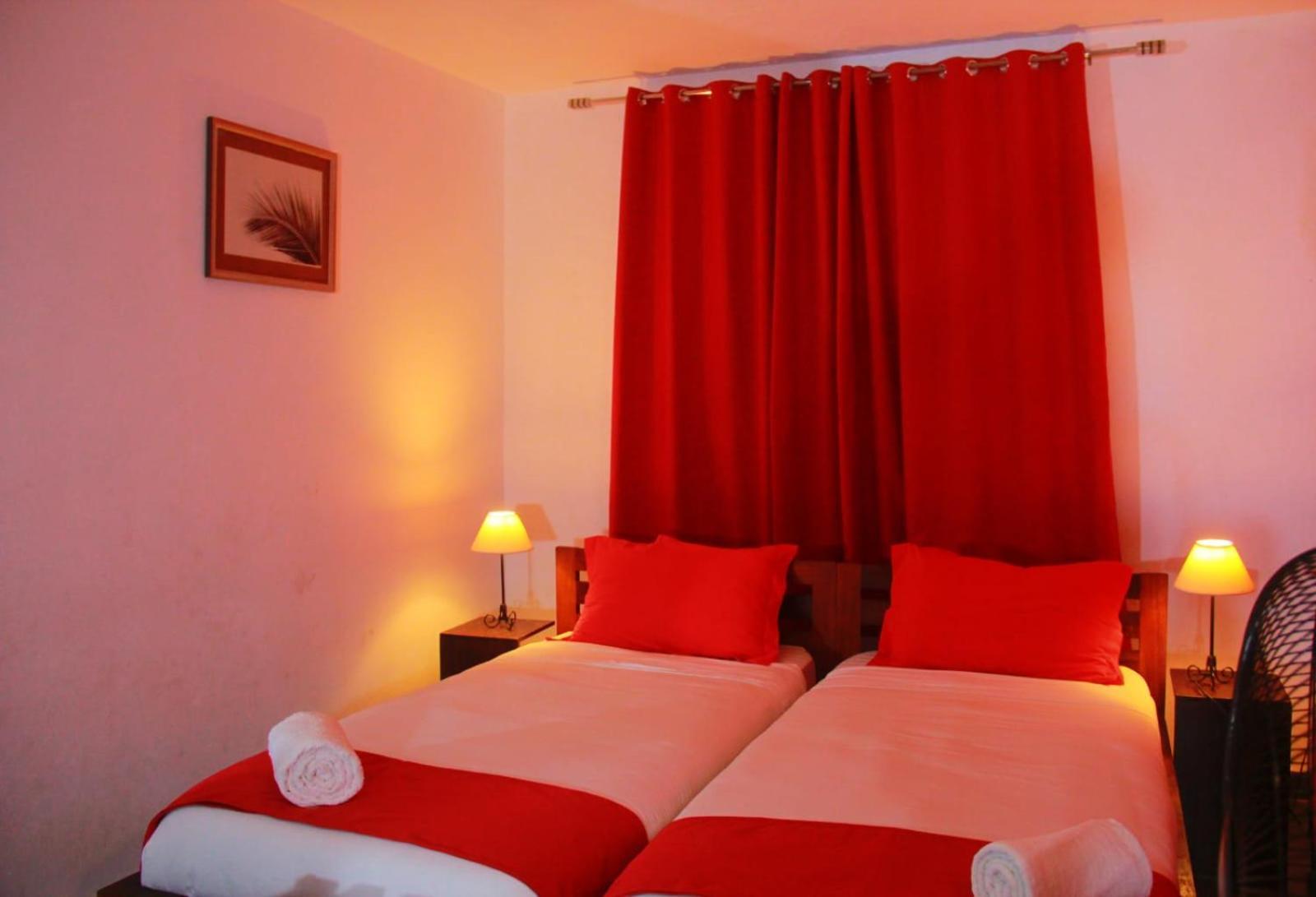 The Sanctuary Lodge Foulpointe Екстериор снимка