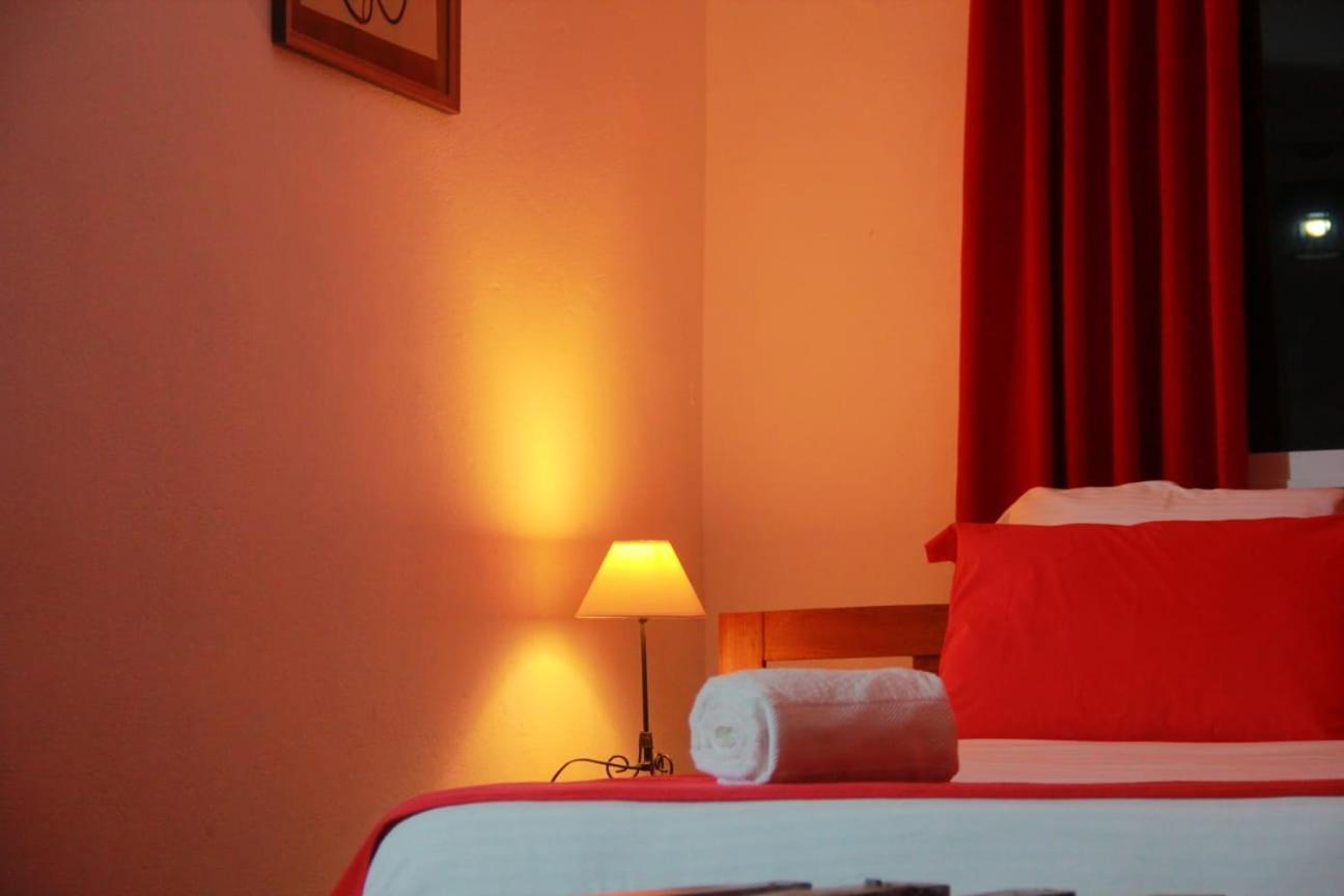 The Sanctuary Lodge Foulpointe Екстериор снимка