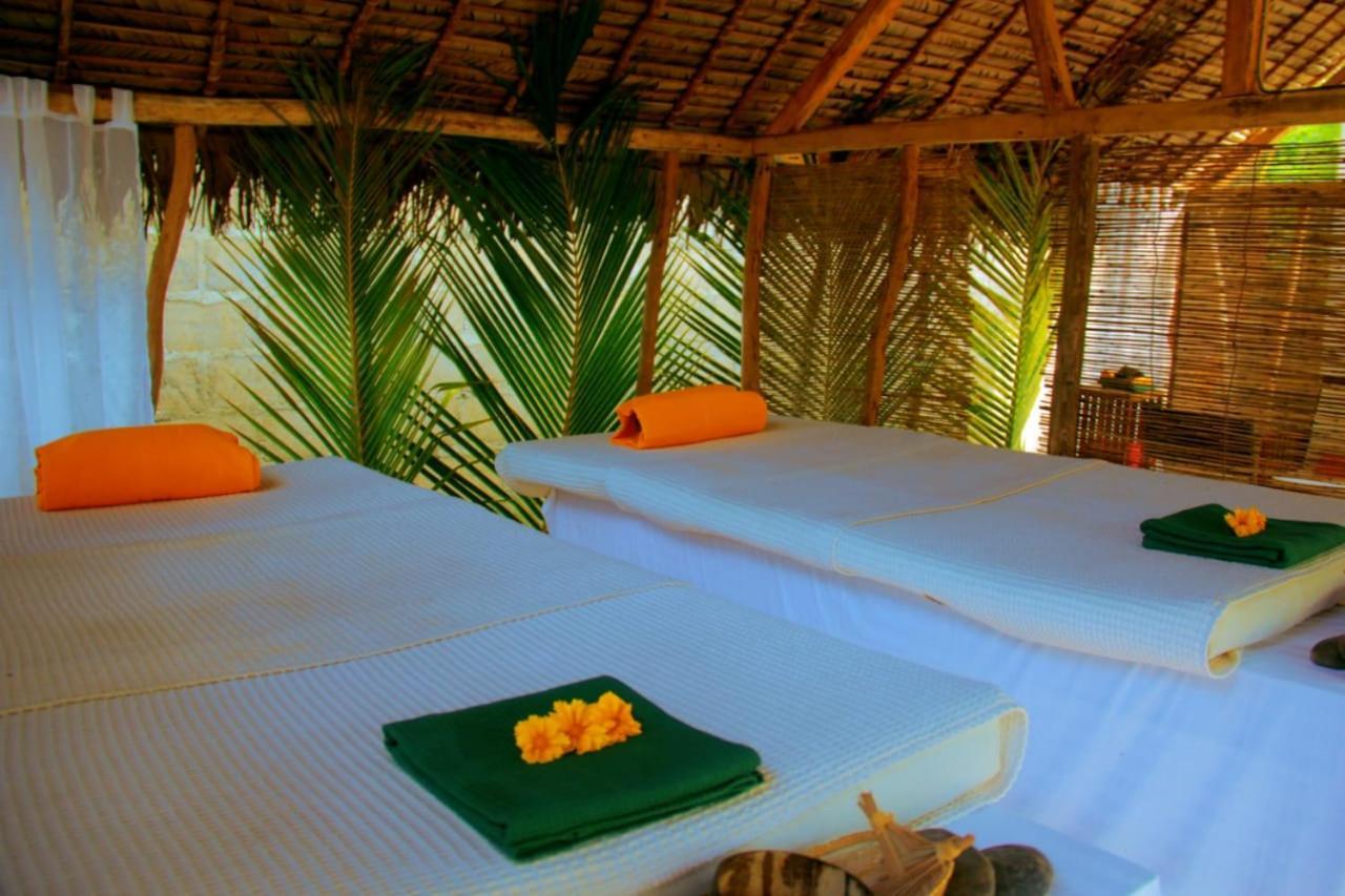 The Sanctuary Lodge Foulpointe Екстериор снимка